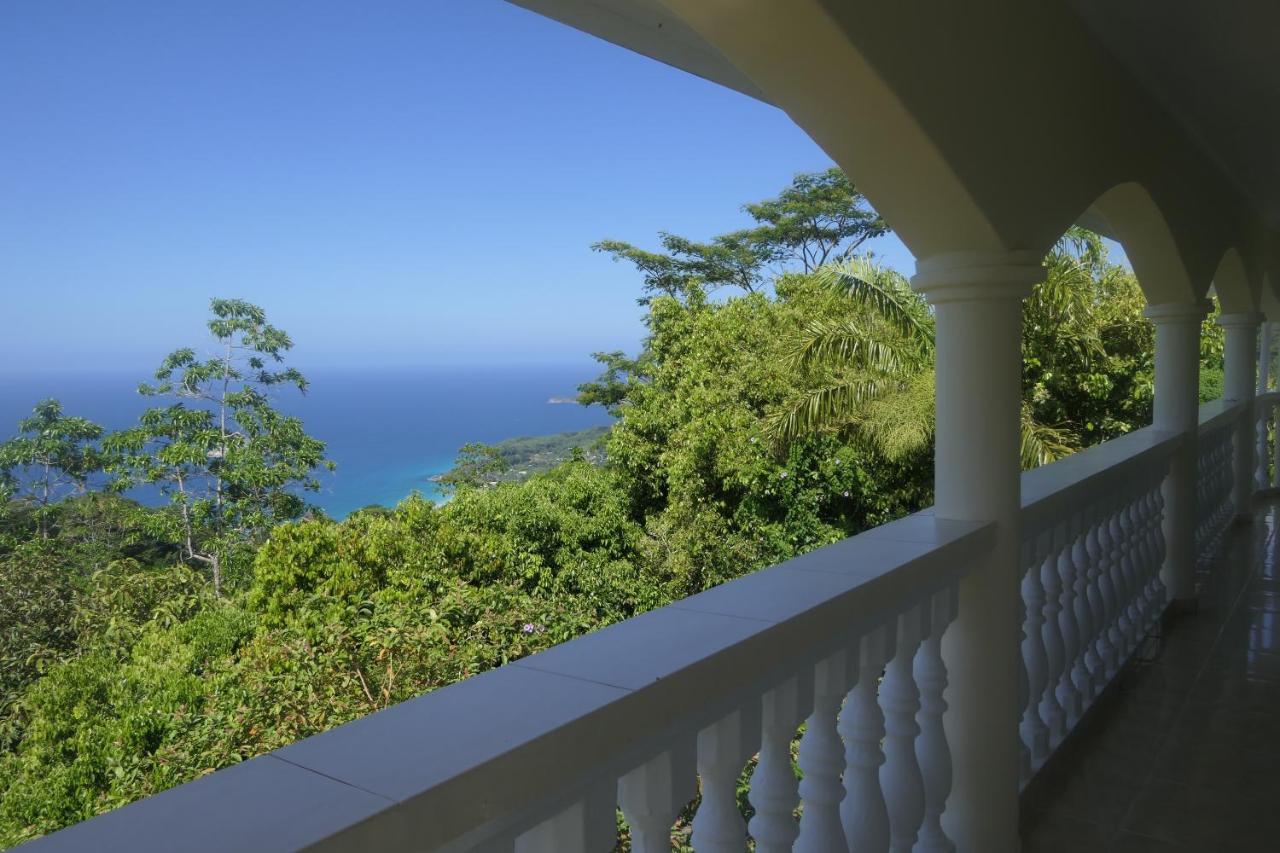 Willa Tropical Garden Self Catering Victoria Zewnętrze zdjęcie