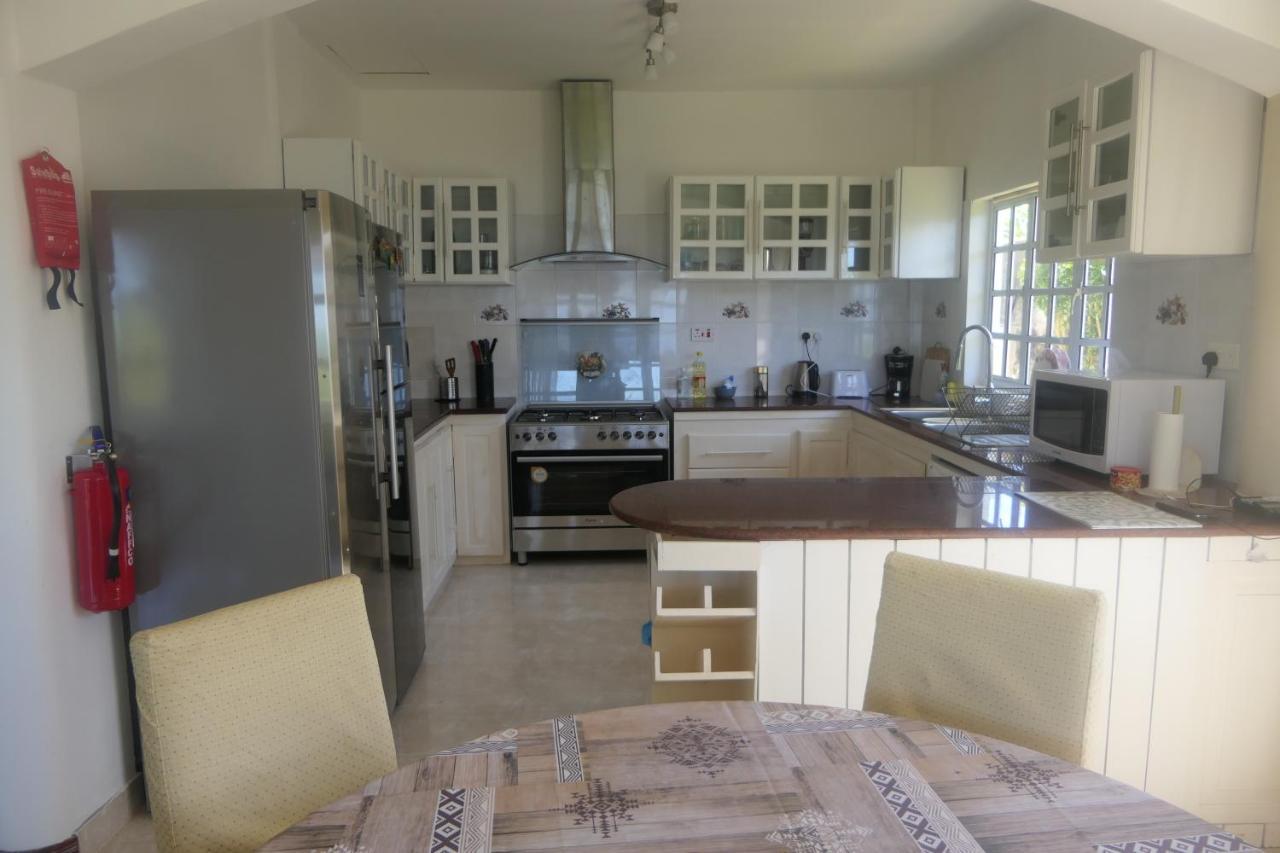 Willa Tropical Garden Self Catering Victoria Zewnętrze zdjęcie