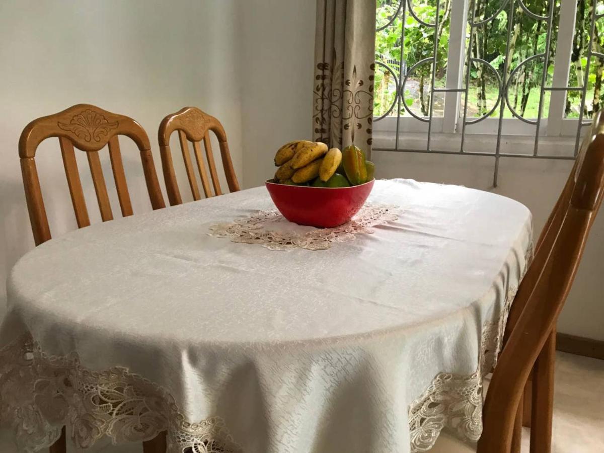 Willa Tropical Garden Self Catering Victoria Zewnętrze zdjęcie